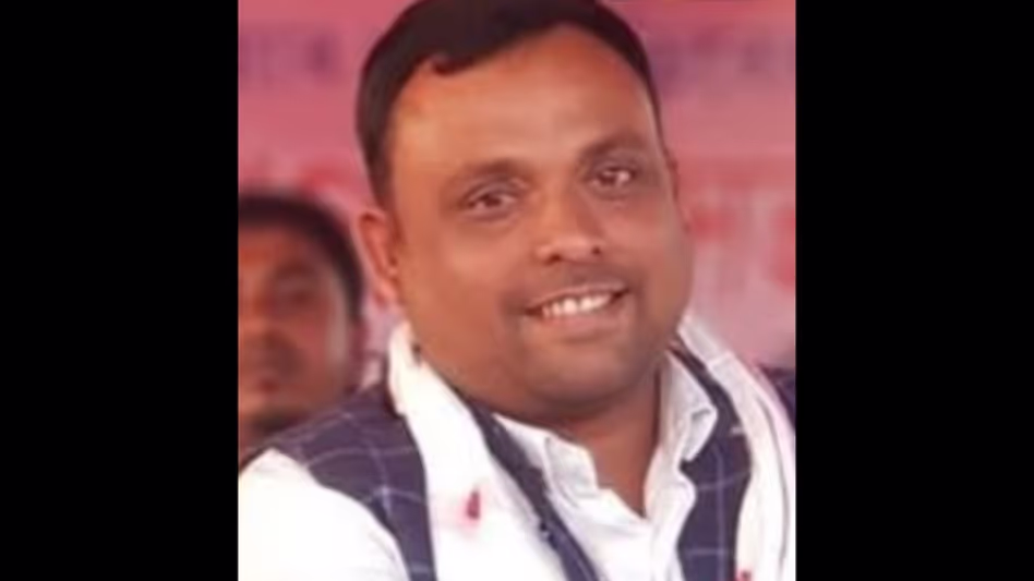 Assam : बोंगाईगांव कांग्रेस ने गौरव गोगोई से पूर्व AAMSU नेता के पार्टी में शामिल Assam : बोंगाईगांव कांग्रेस ने गौरव गोगोई से पूर्व AAMSU नेता के पार्टी में शामिल