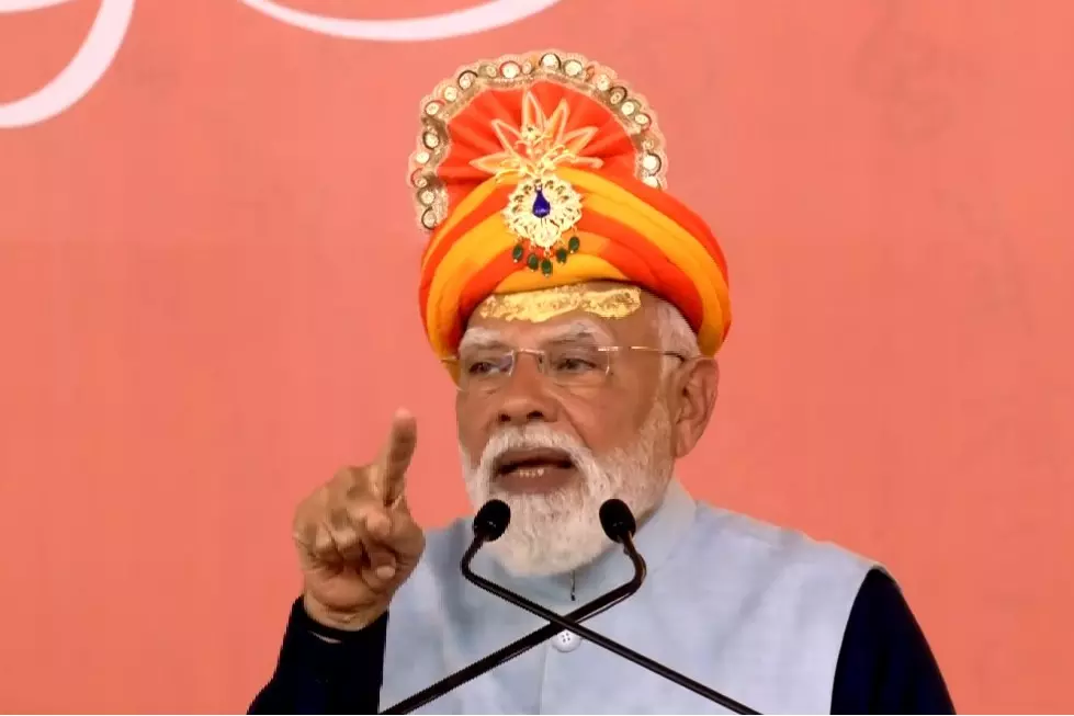 PM Modi का बयान, राजनीतिक स्वार्थ के चलते धार्मिक हमलों को दबाया गया PM Modi का बयान, राजनीतिक स्वार्थ के चलते धार्मिक हमलों को दबाया गया