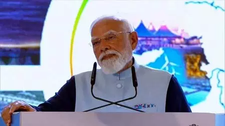 पीएम मोदी ने वाइब्रेंट गुजरात रीजनल कॉन्फ्रेंस का किया उद्घाटन, कहा- यह समिट ग्लोबल ग्रोथ का बड़ा उदाहरण पीएम मोदी ने वाइब्रेंट गुजरात रीजनल कॉन्फ्रेंस का किया उद्घाटन, कहा- यह समिट ग्लोबल ग्रोथ का बड़ा उदाहरण