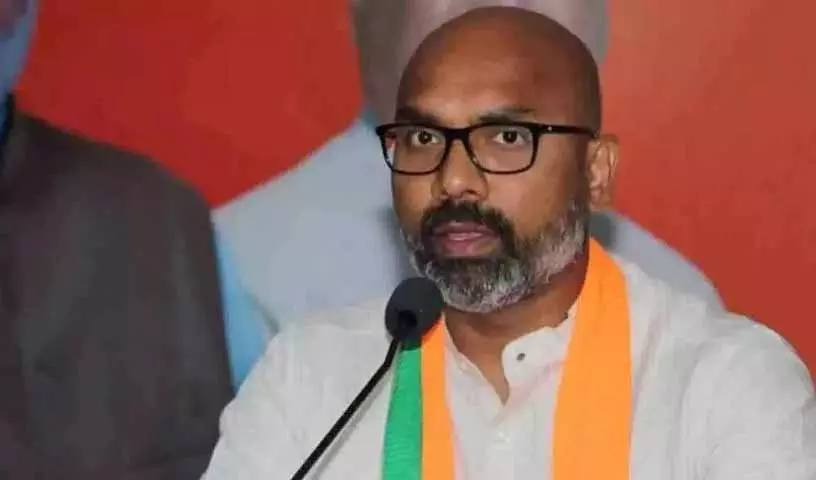 निज़ाम के पोते ने निज़ामाबाद का नाम बदलने पर MP धर्मपुरी अरविंद के बयान की आलोचना की निज़ाम के पोते ने निज़ामाबाद का नाम बदलने पर MP धर्मपुरी अरविंद के बयान की आलोचना की