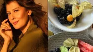 Sangeeta Bijlani ने अपने हेल्दी ब्रेकफास्ट की एक झलक दिखाई Sangeeta Bijlani ने अपने हेल्दी ब्रेकफास्ट की एक झलक दिखाई