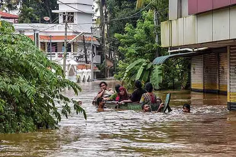 केंद्र सरकार ने Tamil Nadu को 600 करोड़ रुपये का आपदा कोष जारी किया केंद्र सरकार ने Tamil Nadu को 600 करोड़ रुपये का आपदा कोष जारी किया