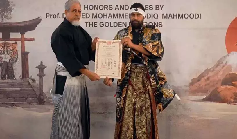 पवन कल्याण को पहले तेलुगु व्यक्ति के रूप में Rare International Honor मिला पवन कल्याण को पहले तेलुगु व्यक्ति के रूप में Rare International Honor मिला
