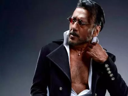 Jackie Shroff और युवा चेहरे ग्रीन एक्शन के लिए आगे Jackie Shroff और युवा चेहरे ग्रीन एक्शन के लिए आगे