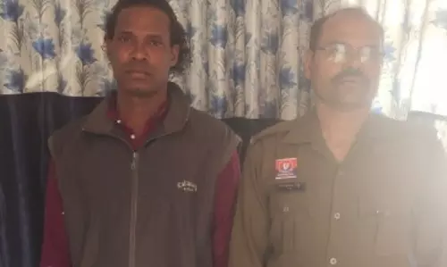 बिलासपुर में धर्मांतरण का दलाल पास्टर गिरफ्तार बिलासपुर में धर्मांतरण का दलाल पास्टर गिरफ्तार