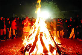 Joys of Lohri: अलाव, आशीर्वाद, बीट्स और बाइट्स
