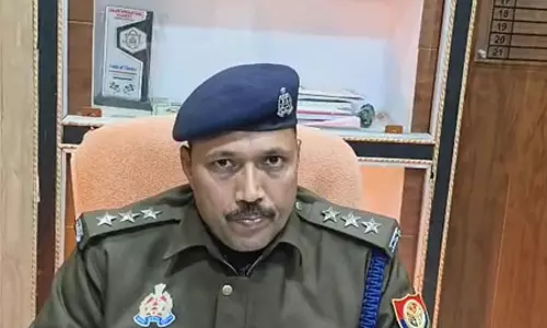 पुलिस और हिस्ट्रीशीटर में मुठभेड़, एक आरोपी गिरफ्तार, अवैध हथियार, मोबाइल फोन, कार बरामद पुलिस और हिस्ट्रीशीटर में मुठभेड़, एक आरोपी गिरफ्तार, अवैध हथियार, मोबाइल फोन, कार बरामद