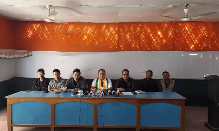 MGNREGA को लेकर दीमापुर कांग्रेस का मोर्चा, नए ग्रामीण बिल के खिलाफ संघर्ष MGNREGA को लेकर दीमापुर कांग्रेस का मोर्चा, नए ग्रामीण बिल के खिलाफ संघर्ष