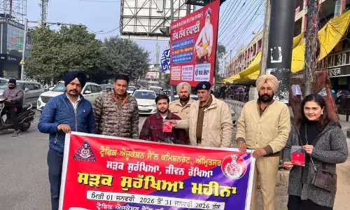 ट्रैफिक नियम तोड़ रहे हैं? याददाश्त बढ़ाने के लिए बादाम खाएं, traffic police का कहना है
