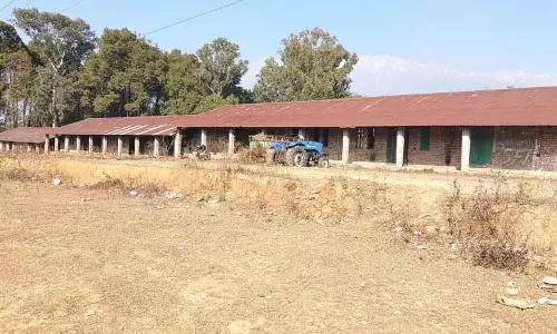 पूर्व MLA ने मिट्टी विवाद पर पंचायतों की आलोचना की पूर्व MLA ने मिट्टी विवाद पर पंचायतों की आलोचना की