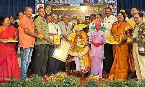 गांधीवादी रास्ते से सभ्य समाज बनेगा: L. Narasimhaiah गांधीवादी रास्ते से सभ्य समाज बनेगा: L. Narasimhaiah