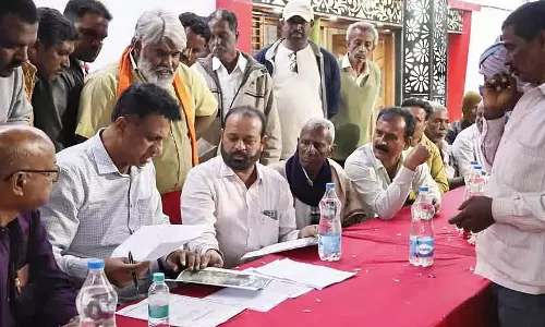 झूठ बोलने वालों से सावधान रहें: District प्रभारी मंत्री ने वोटरों को सलाह दी
