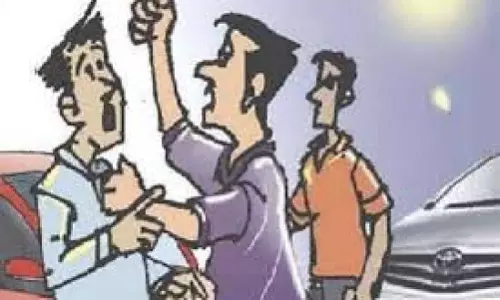 Farrukhabad: विद्युत कर्मी के साथ मारपीट, छह ग्रामीणों पर मामला दर्ज