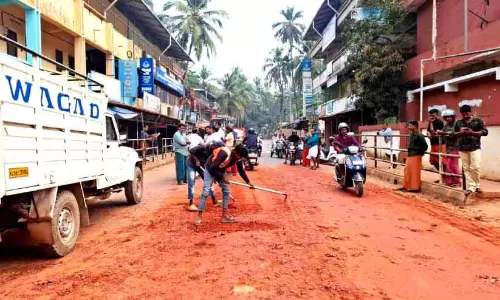 Kerala ; उप्पिलारा पहाड़ी में मिट्टी की खुदाई  लोगों का जीवन मुश्किल होता जा रहा