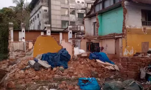 Kerala; कांग्रेस के हेरिटेज हाउस को गिराने पर रोक Kerala; कांग्रेस के हेरिटेज हाउस को गिराने पर रोक