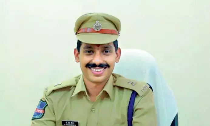 CP ने चेतावनी दी, मुर्गों की लड़ाई और जुआ नहीं होगा CP ने चेतावनी दी, मुर्गों की लड़ाई और जुआ नहीं होगा