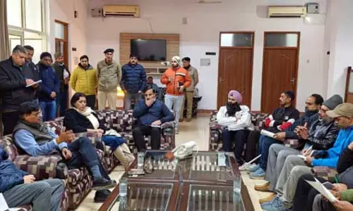 रेलवे मजदूर यूनियन ने GM से मुलाकात कर अपनी मांगें रखीं रेलवे मजदूर यूनियन ने GM से मुलाकात कर अपनी मांगें रखीं
