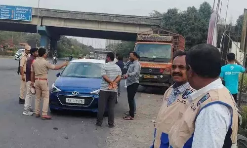 Sangareddy जिले के पटनचेरू टोल गेट पर 92 किलोग्राम मारिजुआना जब्त किया गया