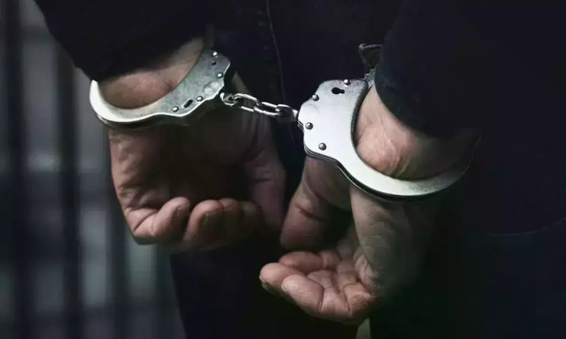 यौन प्रस्ताव ठुकराने वाली woman की हत्या के आरोप में बेंगलुरु का किशोर गिरफ्तार यौन प्रस्ताव ठुकराने वाली woman की हत्या के आरोप में बेंगलुरु का किशोर गिरफ्तार