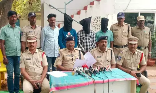 Pipe बनाने वाली कंपनी में चोरी, तीन लोग गिरफ्तार Pipe बनाने वाली कंपनी में चोरी, तीन लोग गिरफ्तार