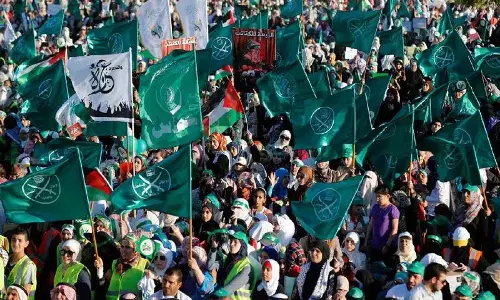 UAE ने UK की यूनिवर्सिटीज़ में इस्लामिक कट्टरता की चेतावनी दी, स्कॉलरशिप रोकी UAE ने UK की यूनिवर्सिटीज़ में इस्लामिक कट्टरता की चेतावनी दी, स्कॉलरशिप रोकी
