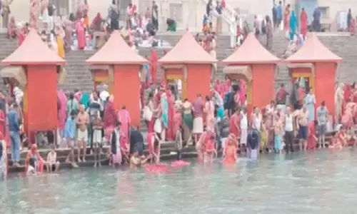 मकर संक्रांति पर उत्तर से लेकर दक्षिण भारत तक इन पवित्र स्थलों पर स्नान करने का विशेष महत्व