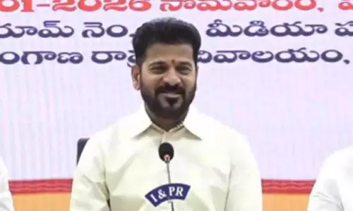 Telangana सरकार जिला पुनर्गठन की समीक्षा के लिए पैनल बनाएगी Telangana सरकार जिला पुनर्गठन की समीक्षा के लिए पैनल बनाएगी