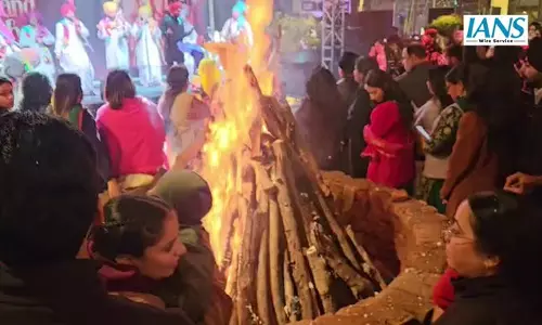 लोहड़ी उत्सव की धूम, शहरभर में शुरू हुई सांस्कृतिक और पारंपरिक कार्यक्रमों की तैयारियां