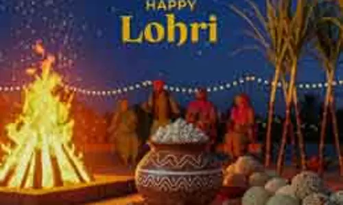 Lohri  2026: अपने प्रियजनों को भेजें रंग-बिरंगे और दिल छू लेने वाले शुभकामनाएं