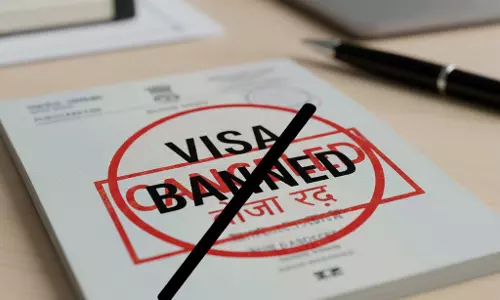 US में सख्त आव्रजन कार्रवाई: 8,000 से अधिक छात्र वीज़ा रद्द, सोशल मीडिया जांच शुरू US में सख्त आव्रजन कार्रवाई: 8,000 से अधिक छात्र वीज़ा रद्द, सोशल मीडिया जांच शुरू