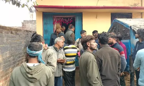 Double Murder: नशेड़ी बेटे ने मां-पत्नी को उतारा मौत के घाट Double Murder: नशेड़ी बेटे ने मां-पत्नी को उतारा मौत के घाट