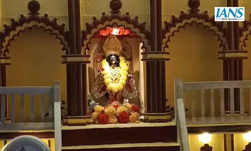 गंगासागर में मकर संक्रांति उत्सव: कपिल मुनि मंदिर में उमड़े श्रद्धालु