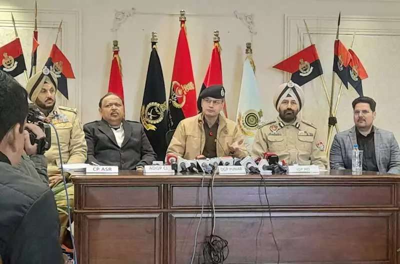 आतिशी वीडियो विवाद पर पंजाब पुलिस की पहली प्रतिक्रिया में, DGP गौरव यादव ने FIR का बचाव किया आतिशी वीडियो विवाद पर पंजाब पुलिस की पहली प्रतिक्रिया में, DGP गौरव यादव ने FIR का बचाव किया
