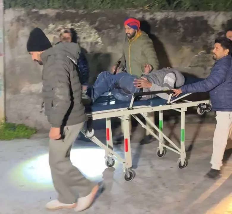Jalandhar: जबरन वसूली की कोशिश, गैंगस्टर घायल, मुठभेड़ में पकड़ा गया Jalandhar: जबरन वसूली की कोशिश, गैंगस्टर घायल, मुठभेड़ में पकड़ा गया