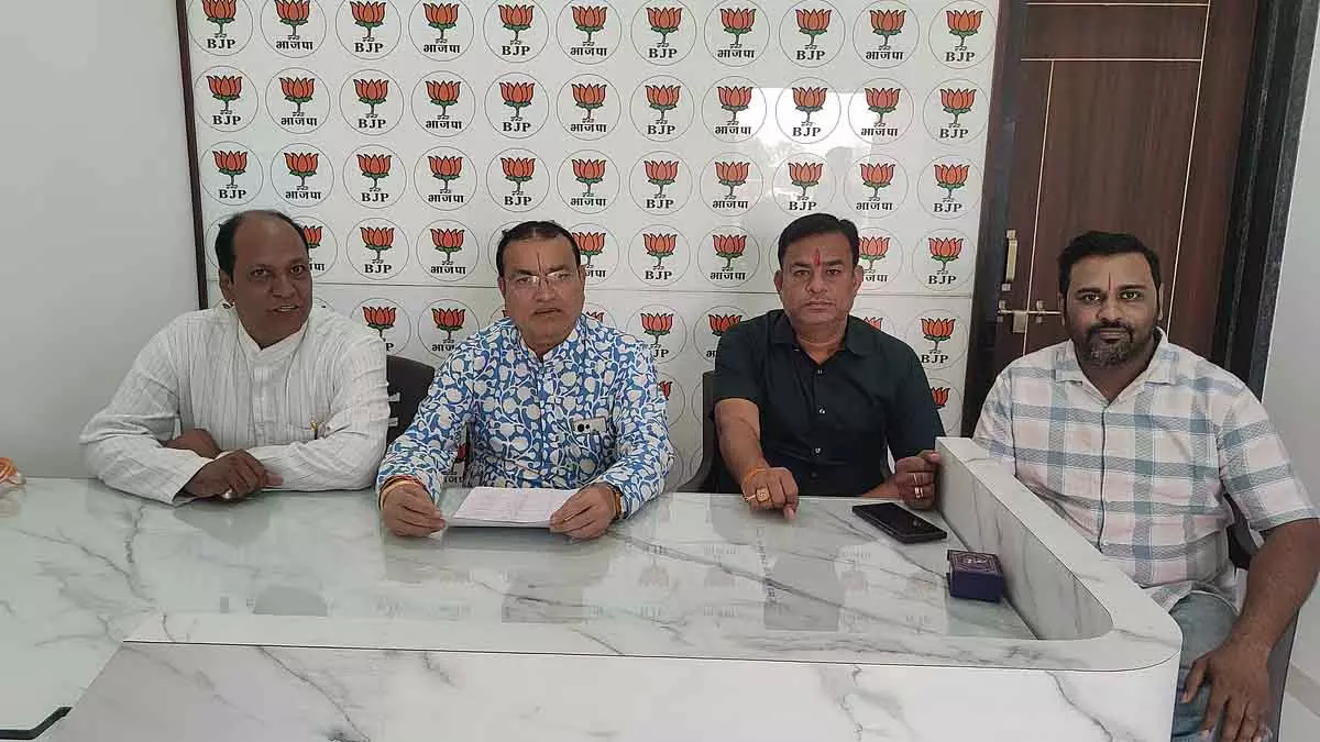 MP : वीबी जी-राम-जी आलीराजपुर में ग्रामीण विकास को नई ऊंचाइयों पर ले जाएंगे MP : वीबी जी-राम-जी आलीराजपुर में ग्रामीण विकास को नई ऊंचाइयों पर ले जाएंगे