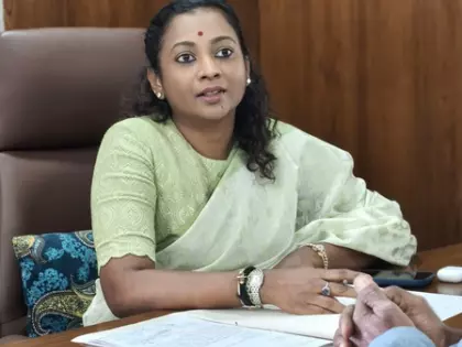 Karnataka में महिला जनप्रतिनिधि के अपमान का मामला, आरोपी सलाखों के पीछे Karnataka में महिला जनप्रतिनिधि के अपमान का मामला, आरोपी सलाखों के पीछे