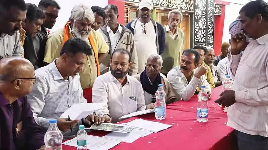 झूठ बोलने वालों से सावधान रहें: District प्रभारी मंत्री ने वोटरों को सलाह दी झूठ बोलने वालों से सावधान रहें: District प्रभारी मंत्री ने वोटरों को सलाह दी