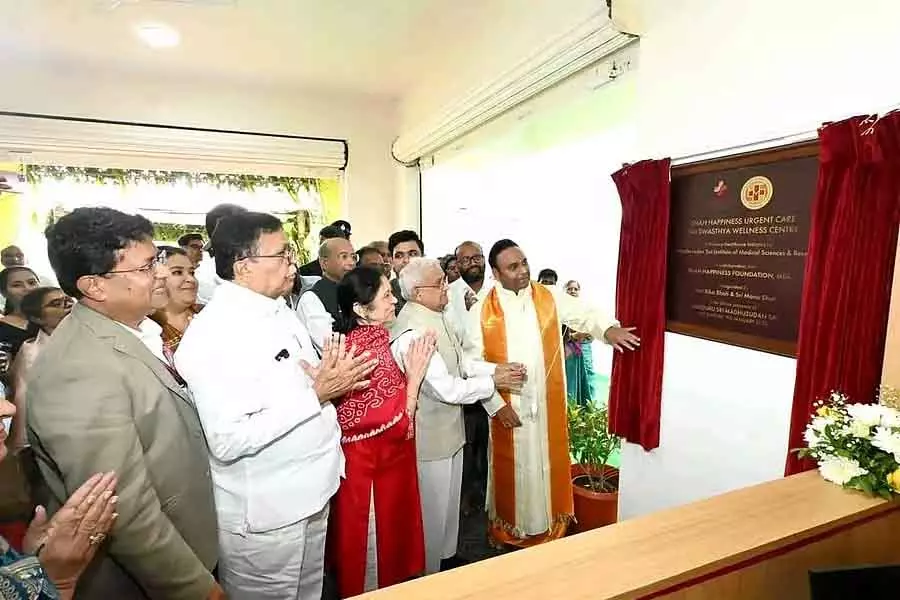 पैसे से ज़्यादा लोगों की सेहत को प्राथमिकता दें: K.N. Rajanna पैसे से ज़्यादा लोगों की सेहत को प्राथमिकता दें: K.N. Rajanna