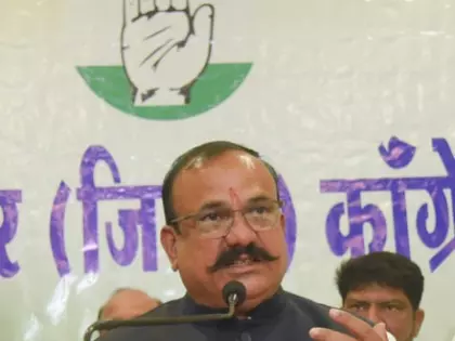 सपकाल का दावा: महाराष्ट्र में Congress कार्यकर्ता बुलडोजर के डर से नहीं हारे सपकाल का दावा: महाराष्ट्र में Congress कार्यकर्ता बुलडोजर के डर से नहीं हारे