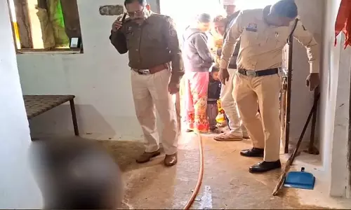 सब्बल मारकर हत्या, मृतक का बड़ा भाई गिरफ्तार सब्बल मारकर हत्या, मृतक का बड़ा भाई गिरफ्तार