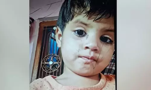 कपड़ा गंदा करने पर बच्ची की हत्या, बेरहम मां-बाप ने मार डाला