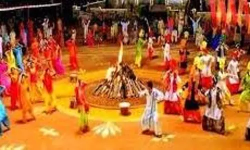 Lohri Festival: जानिए  क्यों मनाया जाता है लोहड़ी का पर्व ,इसके पीछे का महत्व