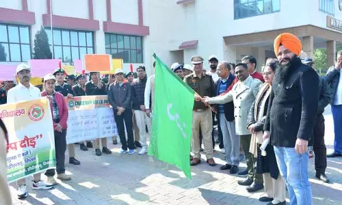 Sirsa में छात्रों से विवेकानंद के रास्ते पर चलने का आग्रह