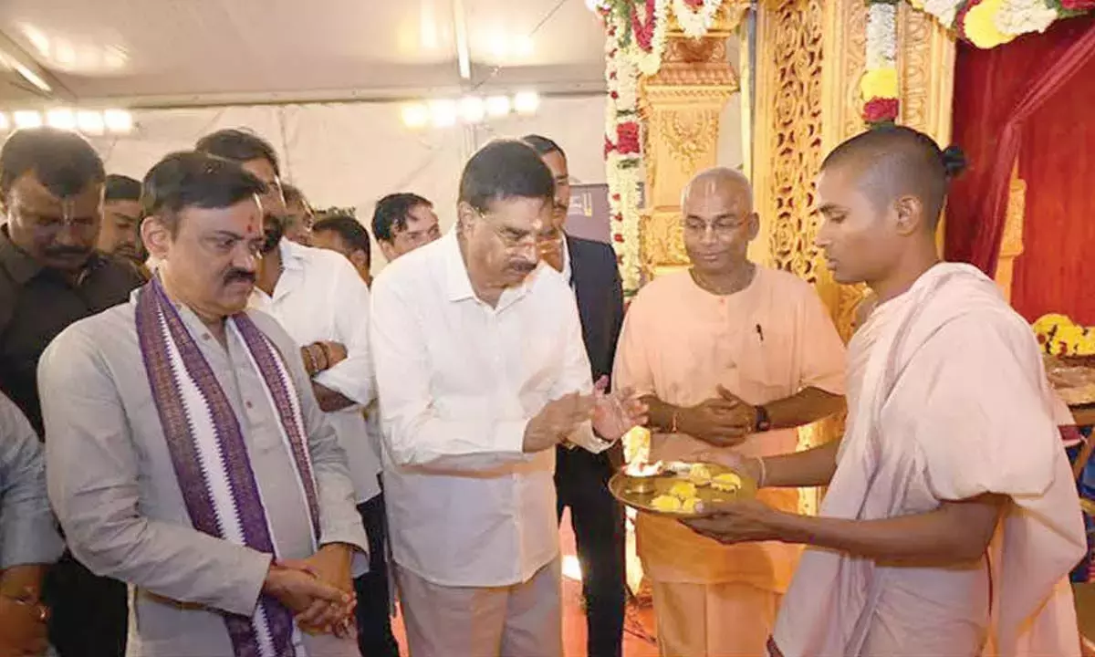Odisha के राज्यपाल ने संक्रांति समारोह में हिस्सा लिया