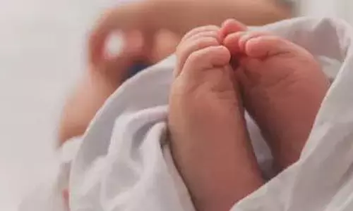 Jharkhand: चार महीने का अपहृत बच्चा बरामद, आरोपी महिला गिरफ्तार Jharkhand: चार महीने का अपहृत बच्चा बरामद, आरोपी महिला गिरफ्तार