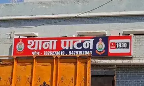 महिला टीचर के घर चोरी, मकान में ताला जड़कर दुर्ग गई थी पीड़िता