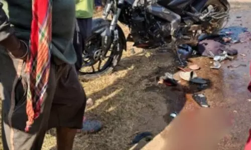 कांकेर-पखांजूर रोड में दो की मौत, बाइकों की भिड़ंत