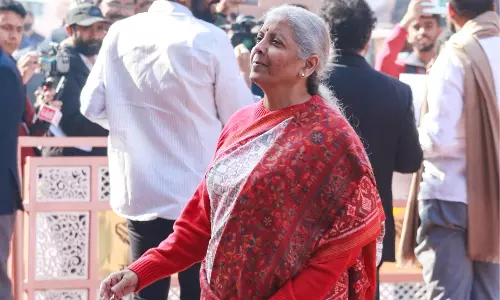 Lok Sabha Speaker ने बजट 2026-27 पेश करने के लिए 1 फरवरी की तारीख कन्फर्म की Lok Sabha Speaker ने बजट 2026-27 पेश करने के लिए 1 फरवरी की तारीख कन्फर्म की