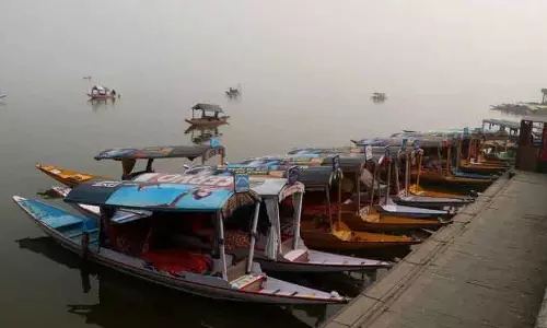 Kashmir  में ठंड से थोड़ी राहत मिली