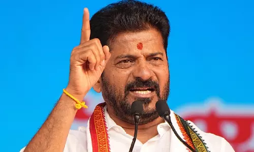 Telangana सरकार का फैसला: माता-पिता की देखभाल नहीं करने पर सैलरी में 10% कटौती Telangana सरकार का फैसला: माता-पिता की देखभाल नहीं करने पर सैलरी में 10% कटौती
